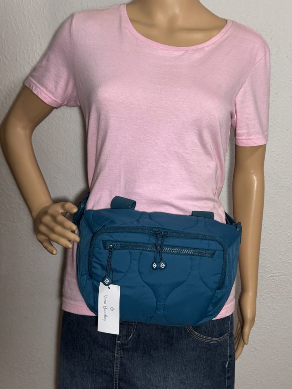 Vera Bradley Featherweight Belt Bag in Peacock Feather NWT
